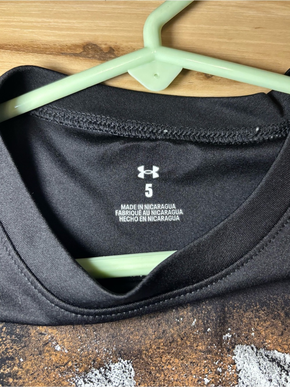 Under Armour Black Short-Sleeve Tee with White Logo Baseball theme - Picture 4 of 5
